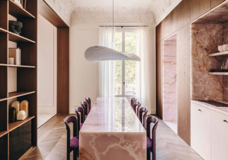 Designed by Nora Studio, Photography by Salvalopez